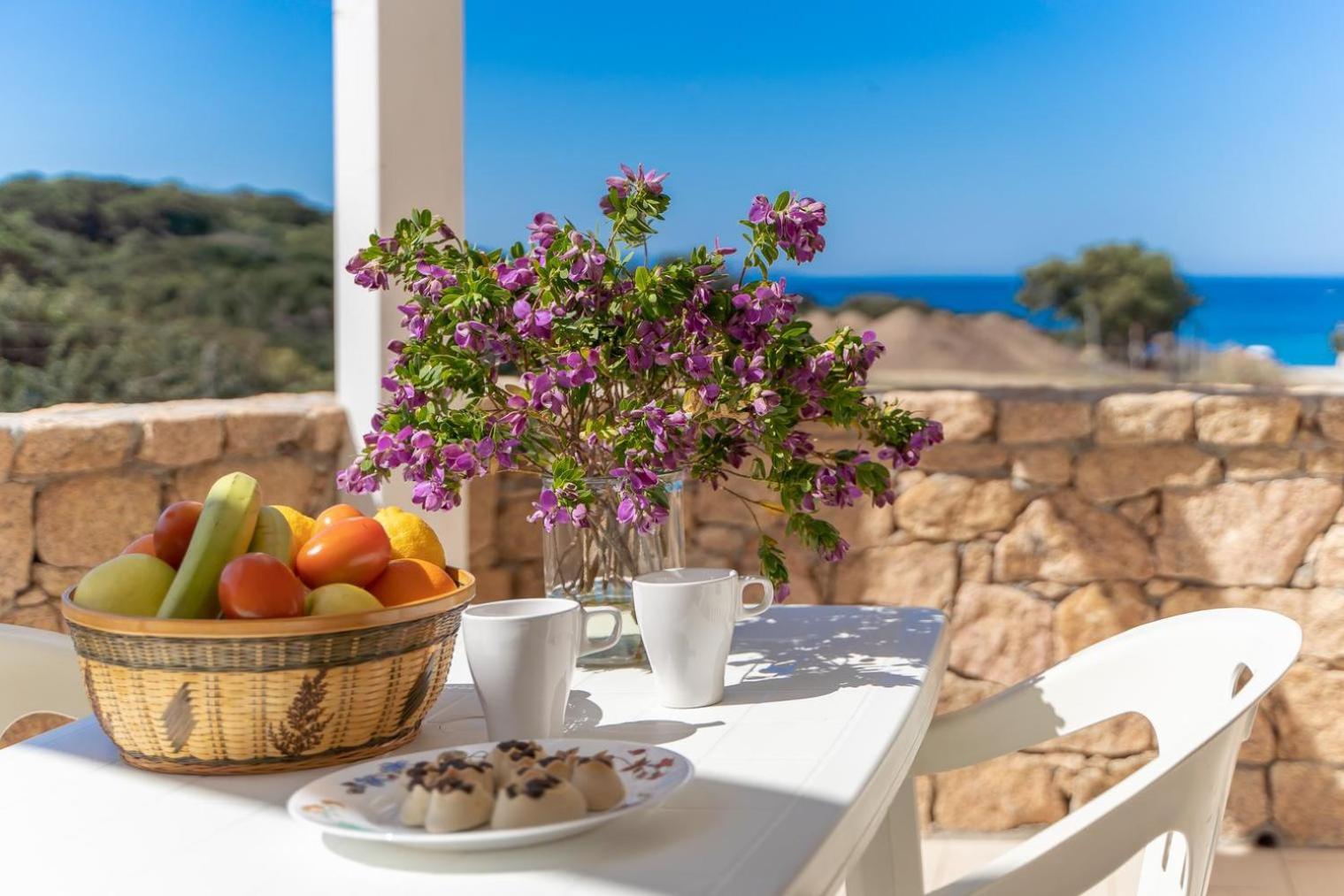 Sardegna Isola Rossa Casa Mirta Vista Mare E Wifi Apartman Kültér fotó